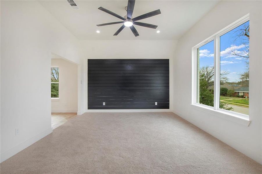 Spacious, unfurnished interior of a new home in , Richardson (Image 30).