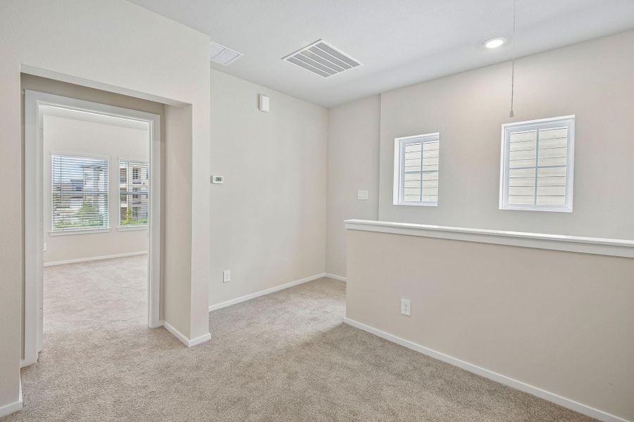 Spacious, unfurnished interior of a new home in Pinewood Trails - City Series, Atascocita (Image 26). Spacious, unfurnished interior of a new home in Pinewood Trails - City Series, Atascocita (Image 26).