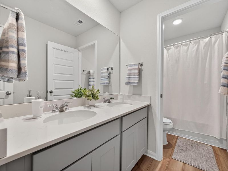 Furnished interior view inside a new home in Lakes at Black Oak, Magnolia (Image 36). Furnished interior view inside a new home in Lakes at Black Oak, Magnolia (Image 36).