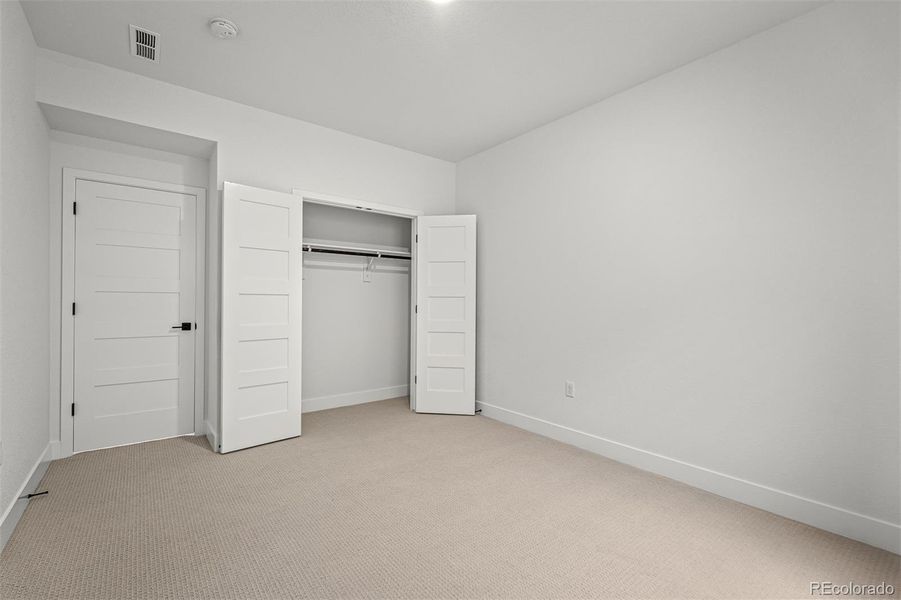 Spacious, unfurnished interior of a new home in Cloverleaf - Pinnacle Collection, Monument (Image 34).