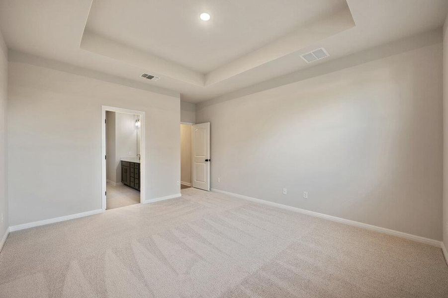 Spacious, unfurnished interior of a new home in Berry Creek Highlands, Georgetown (Image 36). Spacious, unfurnished interior of a new home in Berry Creek Highlands, Georgetown (Image 36).