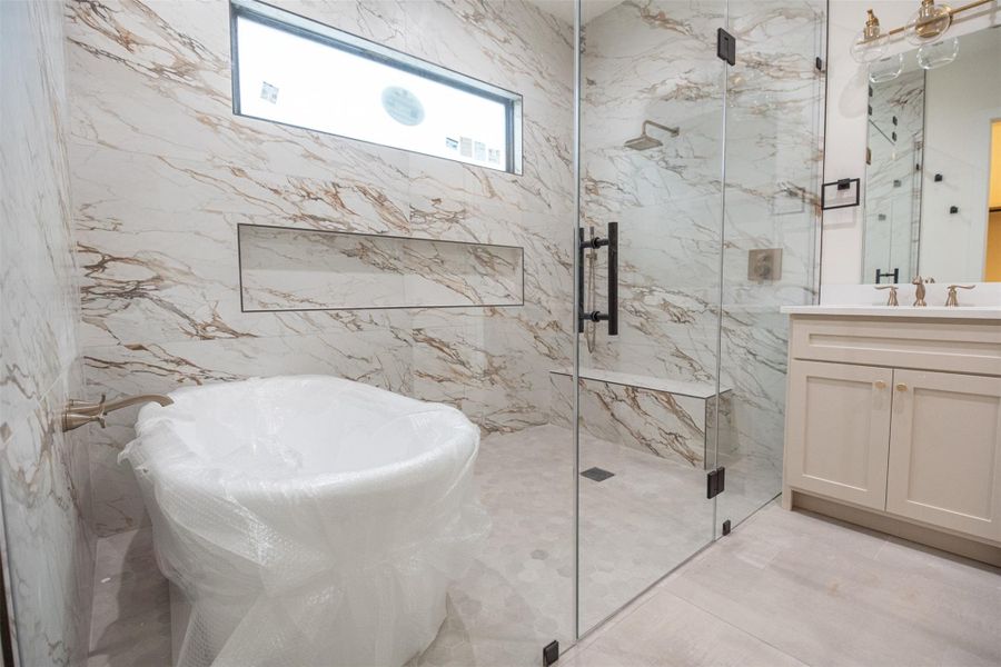 PRIMARY BATHROOM - WET ROOM