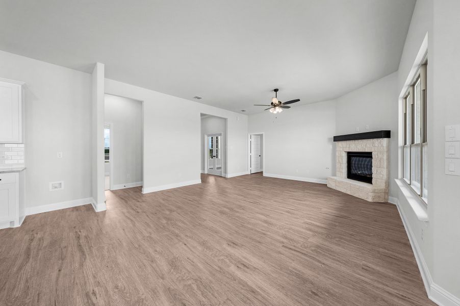 Spacious, unfurnished interior of a new home in Berkshire Estates, Mesquite (Image 22). Spacious, unfurnished interior of a new home in Berkshire Estates, Mesquite (Image 22).