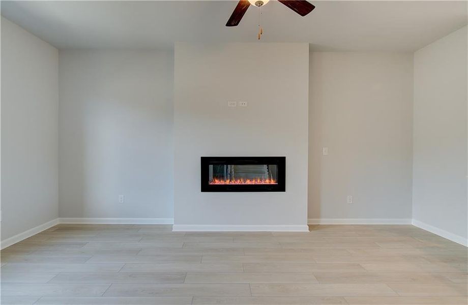 Spacious, unfurnished interior of a new home in Daybreak, Newnan (Image 21).
