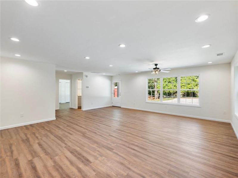 Spacious, unfurnished interior of a new home in , Murrayville (Image 21). Spacious, unfurnished interior of a new home in , Murrayville (Image 21).