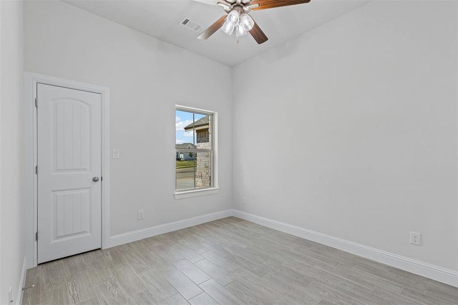 Spacious, unfurnished interior of a new home in , Springtown (Image 22).
