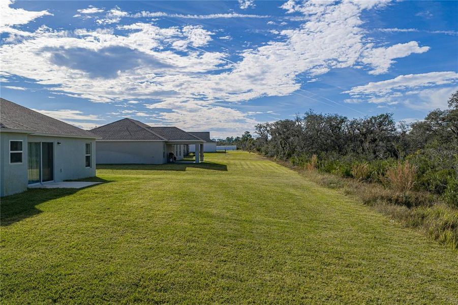 Exterior details and patio area of a home in , Sebring (Image 26).