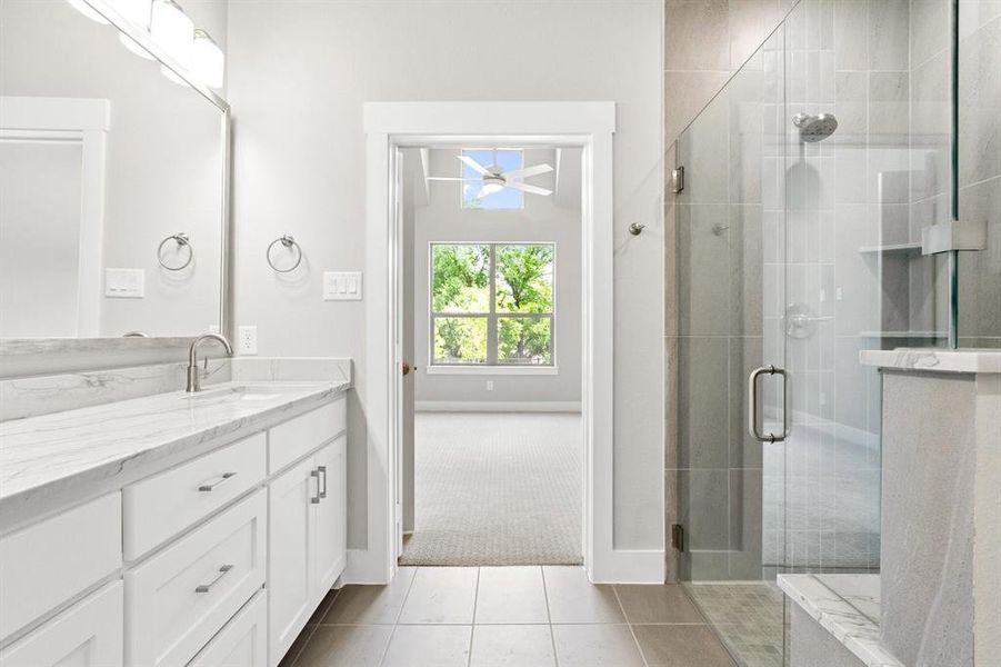 020-8517DelRioTrail-Rowlett-TX-75089-PrimaryBathroom.jpg-SMALL