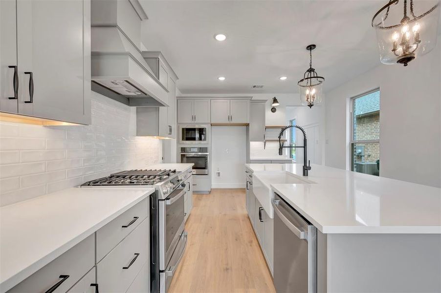 Furnished interior view inside a new home in Heath Golf & Yacht Villas, Heath (Image 9).