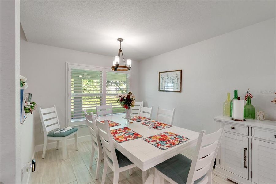 Furnished interior view inside a new home in , Dunnellon (Image 18).