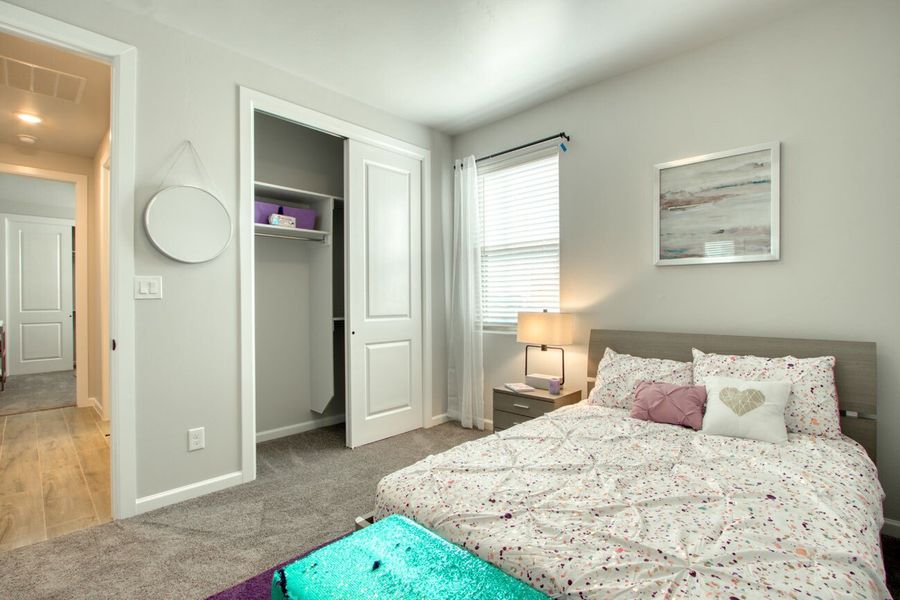 Representative furnished interior of a home built from the Sage by Hakes Brothers in Hillside Park, El Paso (Image 35).