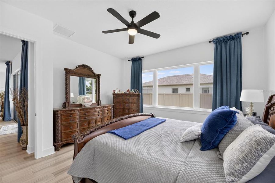 Furnished interior view inside a new home in Robin's Cove at Epperson, Wesley Chapel (Image 39).