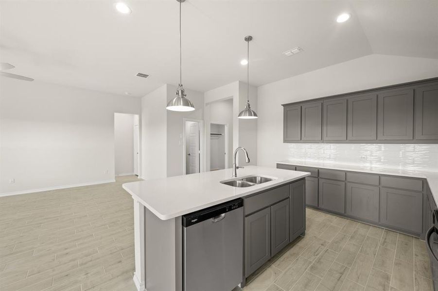 725 Scarlet Sage- Kitchen-4 725 Scarlet Sage- Kitchen-4