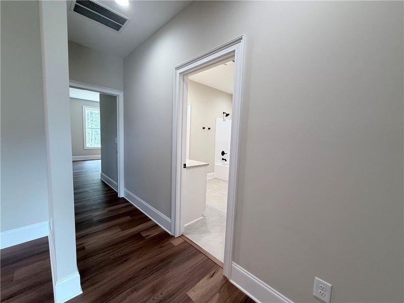 Spacious, unfurnished interior of a new home in , Mansfield (Image 41).