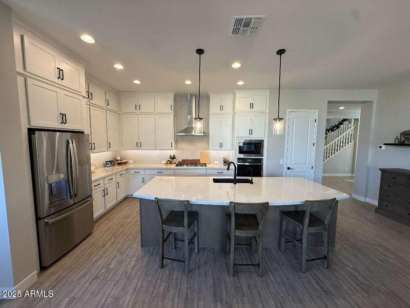 Chambers.4 Chambers.4