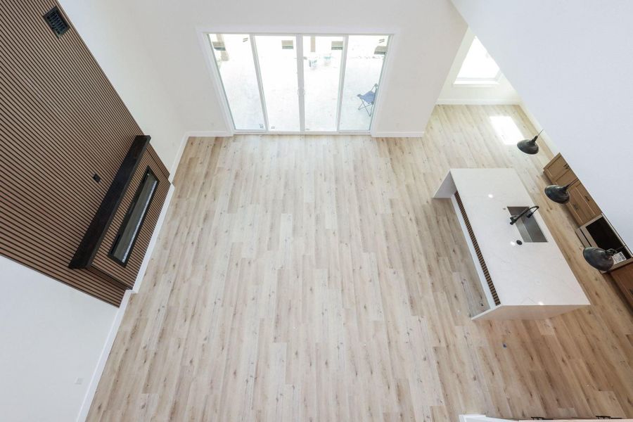 Spacious, unfurnished interior of a new home in , Tomball (Image 25).