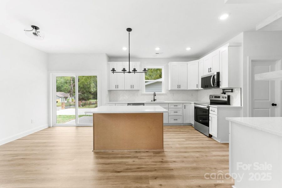 Furnished interior view inside a new home in , Shelby (Image 5).