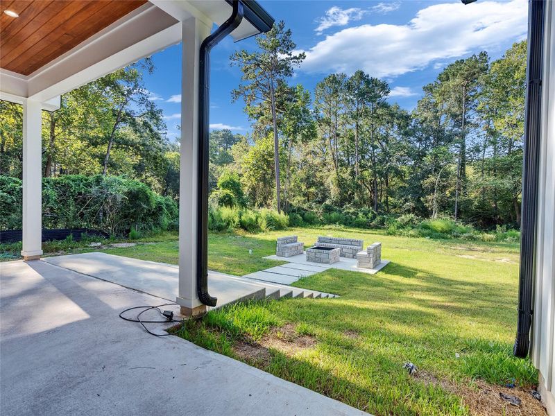Exterior details and patio area of a home in , Magnolia (Image 3).