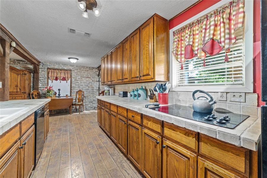 Furnished interior view inside a new home in , Brownwood (Image 8).