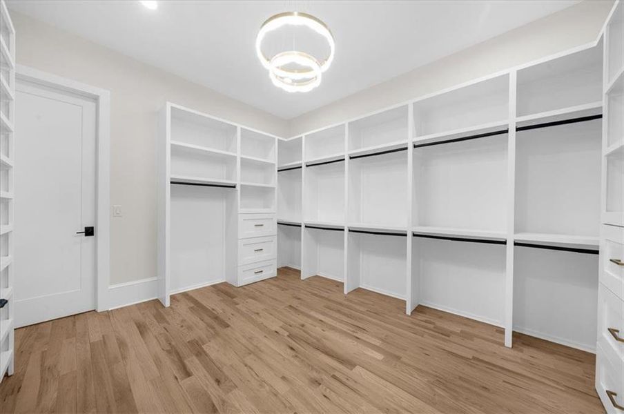 Spacious, unfurnished interior of a new home in , Gainesville (Image 54).