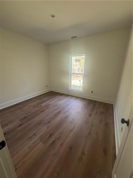 Spacious, unfurnished interior of a new home in , Dawsonville (Image 8).