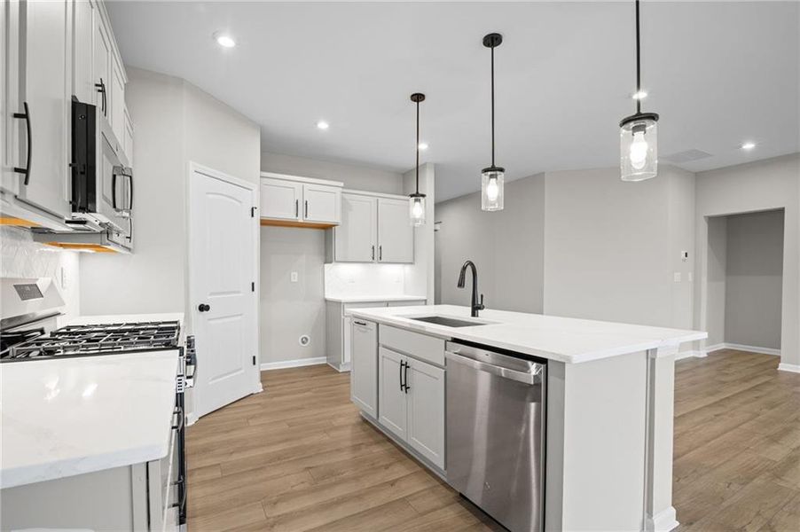 Furnished interior view inside a new home in Laurel Farms, Dallas (Image 7).