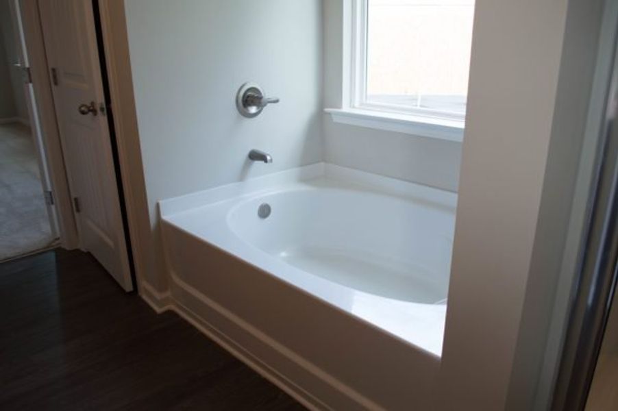 Representative interior finishes for a home built from the Poplar by Piedmont Residential in Falls Creek, Flowery Branch (Image 14).