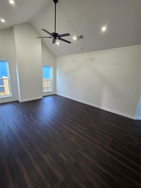 Spacious, unfurnished interior of a new home in , Brownwood (Image 11).
