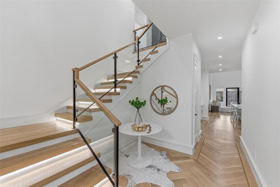 Furnished interior view inside a new home in , Dallas (Image 5).