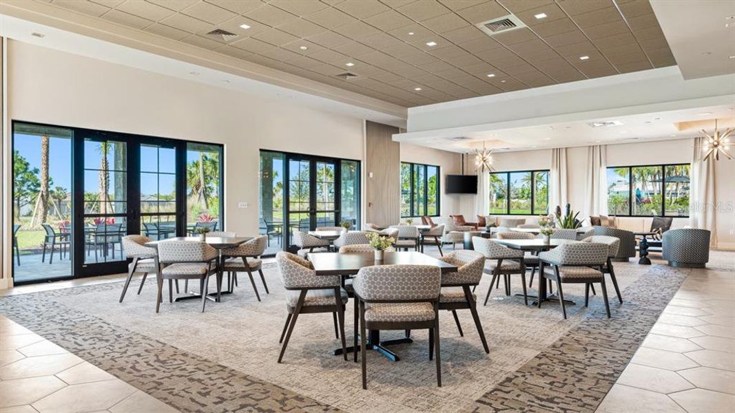 Community amenities in Esplanade at Azario Lakewood Ranch, Bradenton (Image 22).