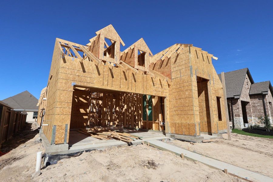 Let us show you how our advanced framing techniques have stood the test of time and allow more insulation for a quieter and more energy efficient home.