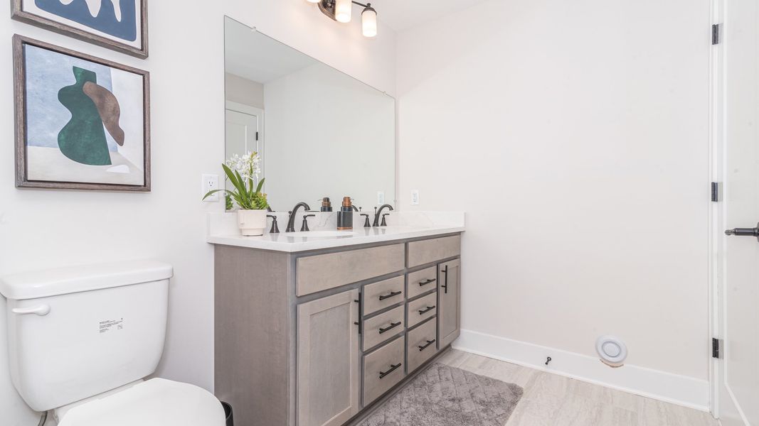 Representative furnished interior of a home built from the The Keswick Townhome (Interior Walk-Out) by Norfolk Homes in Bristol Ridge Townhomes, Ann Arbor (Image 36).
