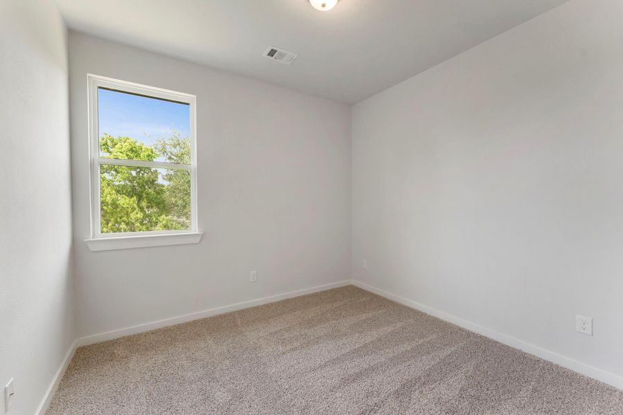 Spacious, unfurnished interior of a new home in Spring Lake, Huntsville (Image 24). Spacious, unfurnished interior of a new home in Spring Lake, Huntsville (Image 24).