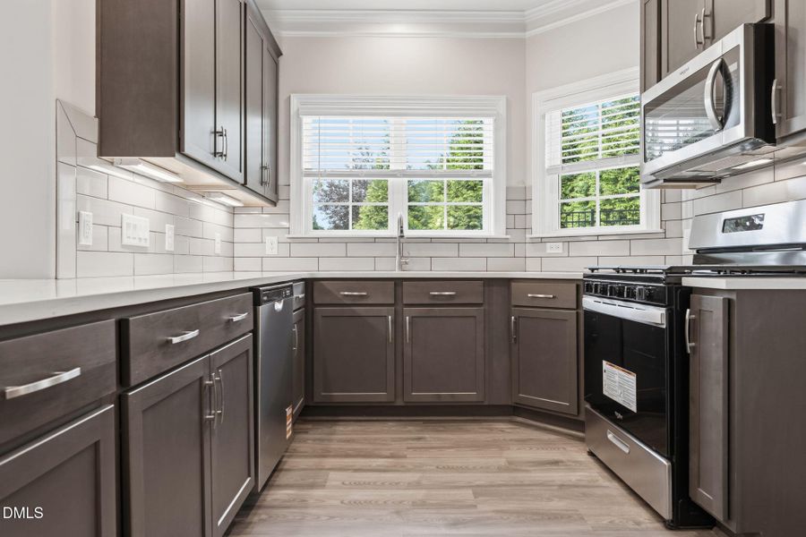 6-web-or-mls-DSC00446 6-web-or-mls-DSC00446