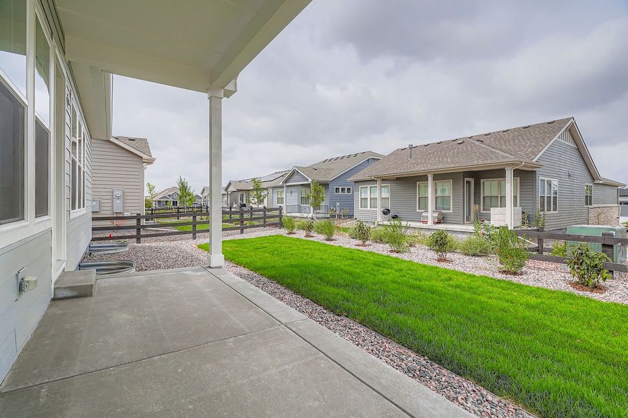 8925 S Riviera Way back patio/backyard