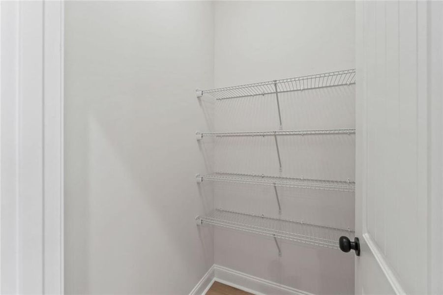 Spacious, unfurnished interior of a new home in , Alto (Image 21).