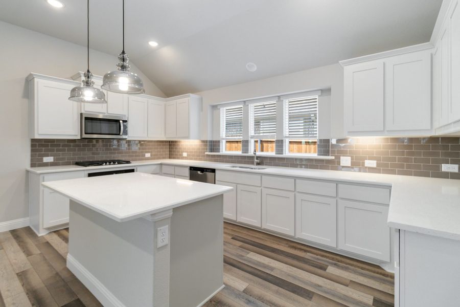 Representative furnished interior of a home built from the McKinney by Pacesetter Homes in Creekview Meadows, Pilot Point (Image 10). Representative furnished interior of a home built from the McKinney by Pacesetter Homes in Creekview Meadows, Pilot Point (Image 10).