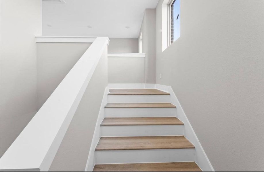 Spacious, unfurnished interior of a new home in , Spring (Image 30).