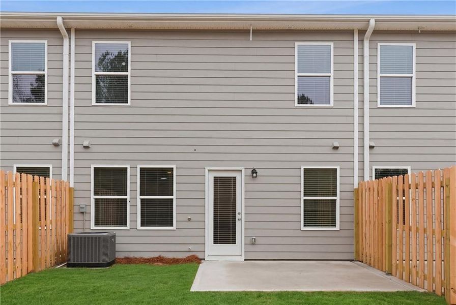 Exterior details and patio area of a home in Moss Creek, Hogansville (Image 18).