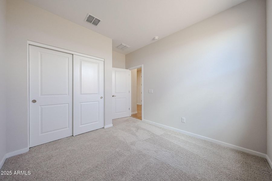 10-Century-Communities_Lakes-at-Rancho-E