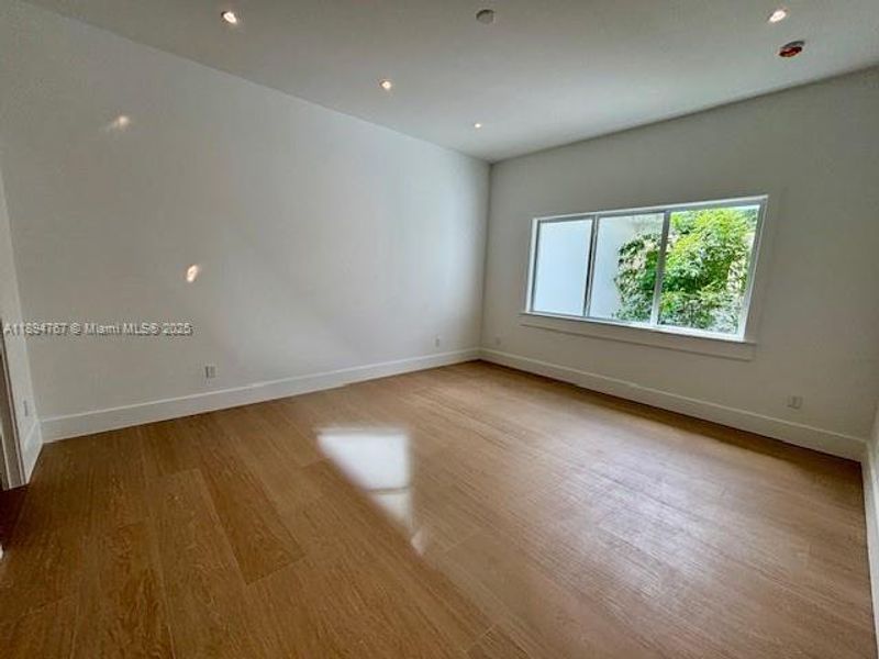 Spacious, unfurnished interior of a new home in , Pinecrest (Image 12). Spacious, unfurnished interior of a new home in , Pinecrest (Image 12).