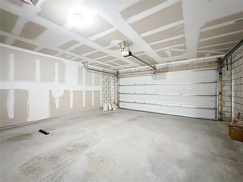 Image 39 of a home in .