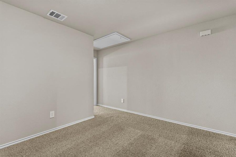 Spacious, unfurnished interior of a new home in , Fort Worth (Image 23).
