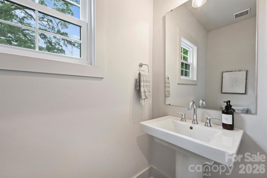 Powder room