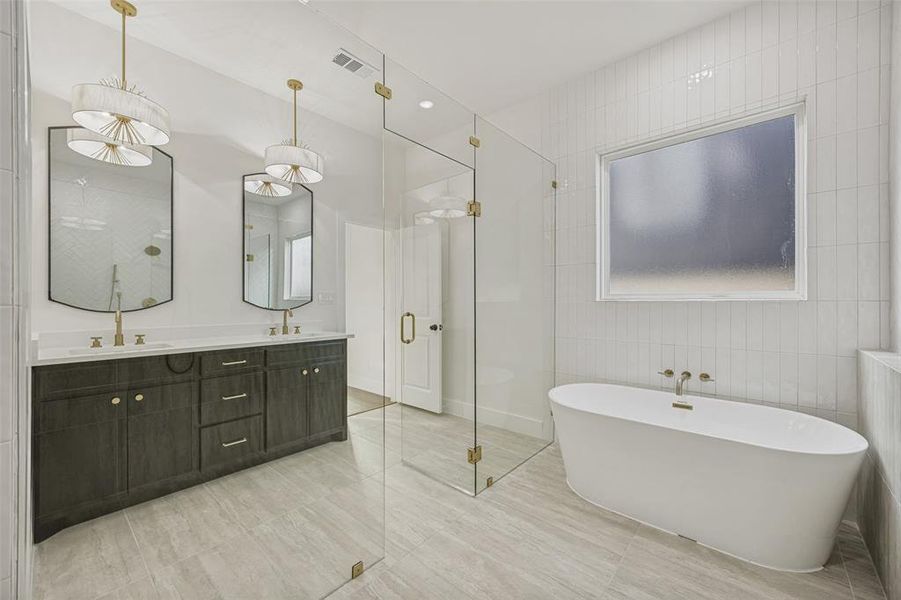 Furnished interior view inside a new home in , Dallas (Image 6).