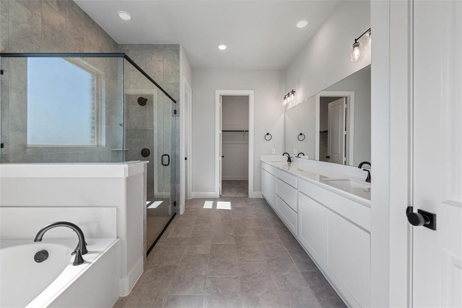 Furnished interior view inside a new home in Rocky Top, Krum (Image 11). Furnished interior view inside a new home in Rocky Top, Krum (Image 11).