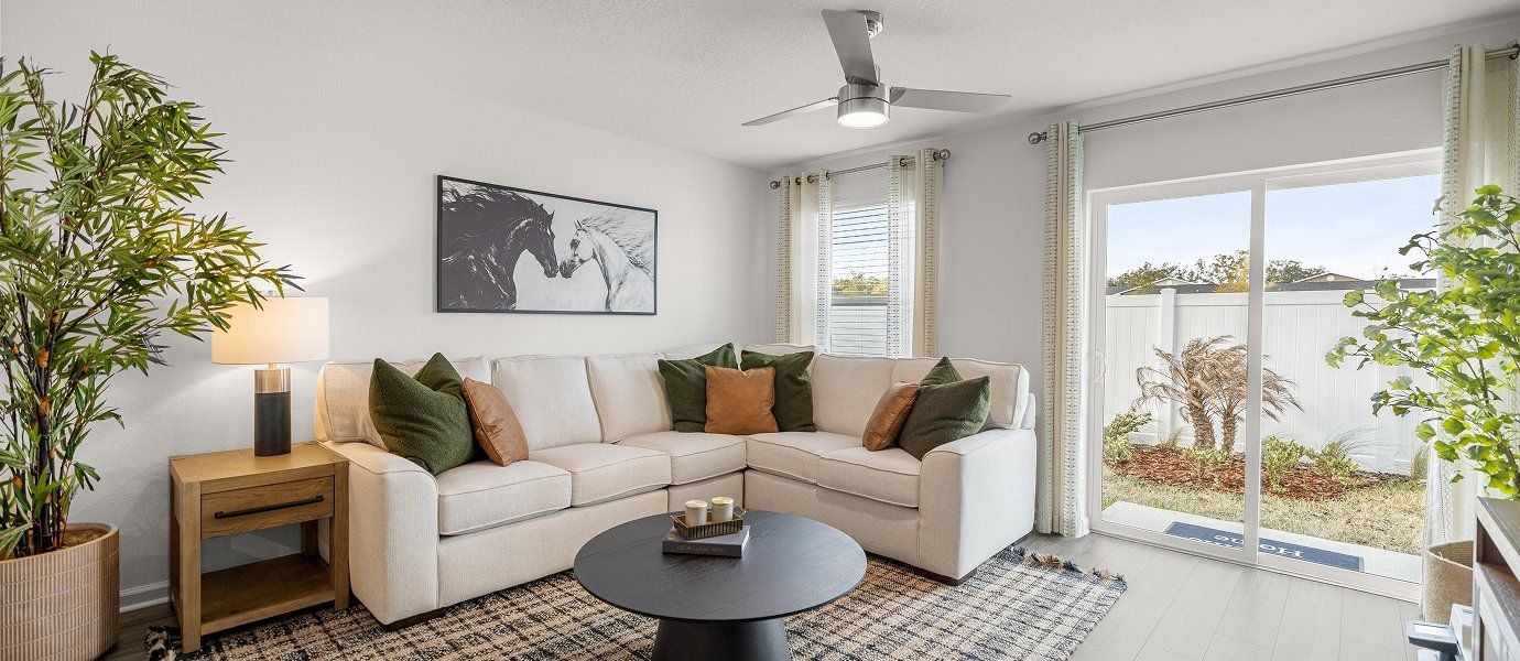 1571 Cody Family 1of2 F1 Base1