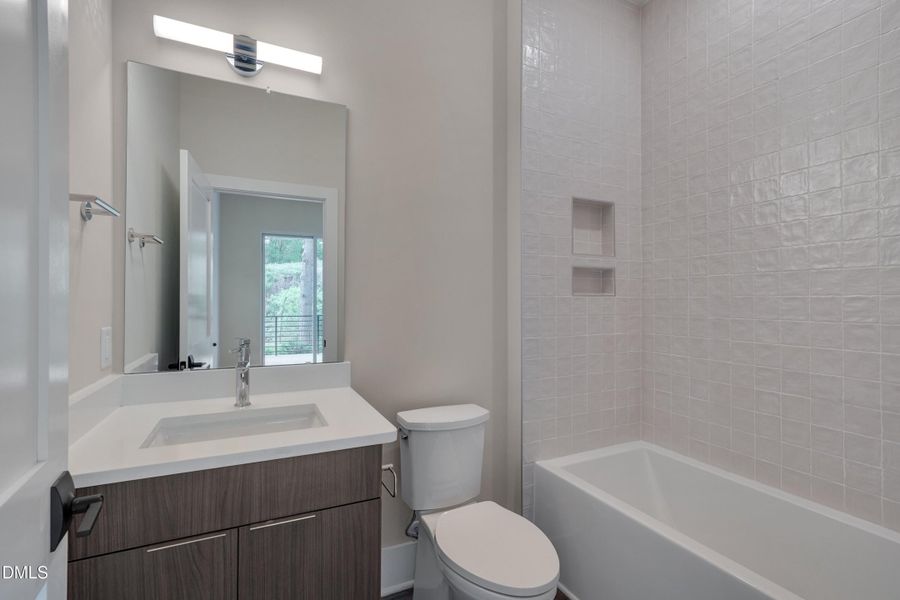 064-Terraces April -64 064-Terraces April -64