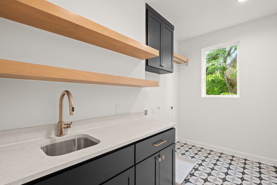 Furnished interior view inside a new home in , Dallas (Image 15). Furnished interior view inside a new home in , Dallas (Image 15).