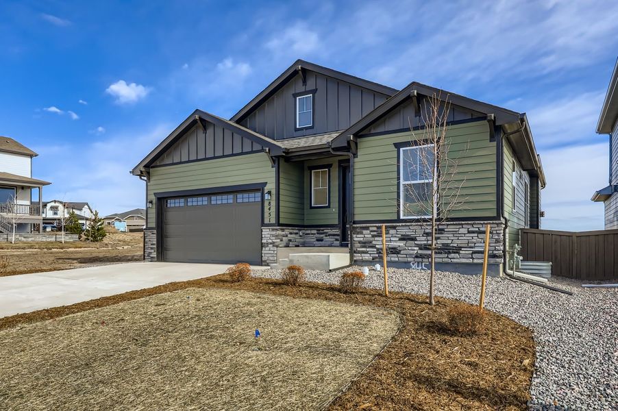 8451 Dines - Front Elevation